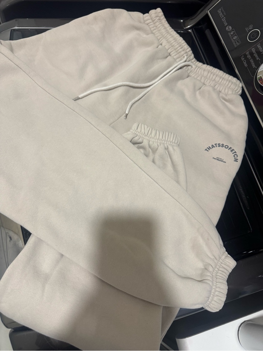Thassofetch Woman Cream Jogger Pants XS